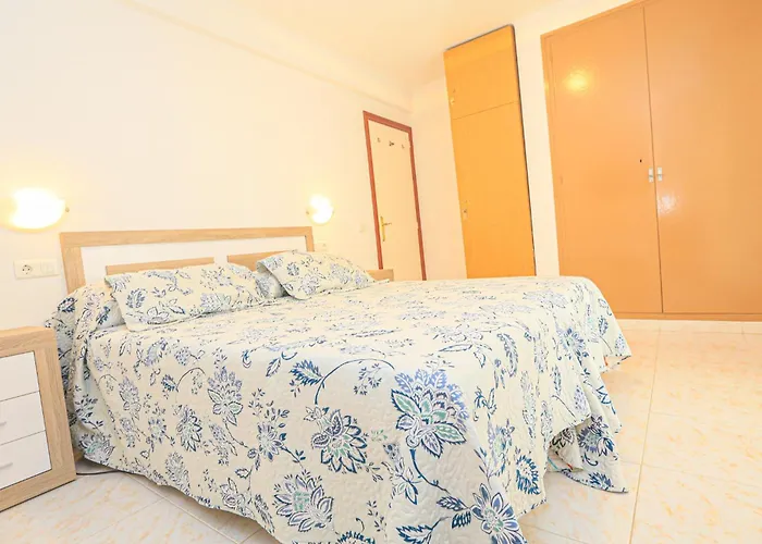 Litoral Costa Dorada - Mar Azul Only Families Apartment